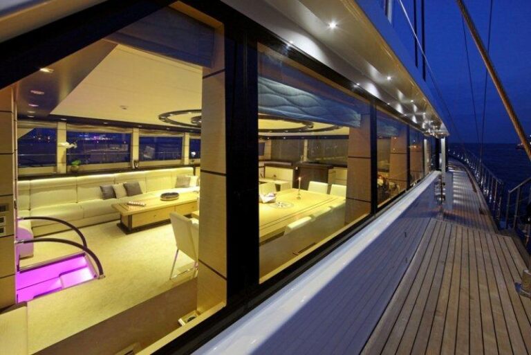 Gulet Perla Del Mare -  Side Deck