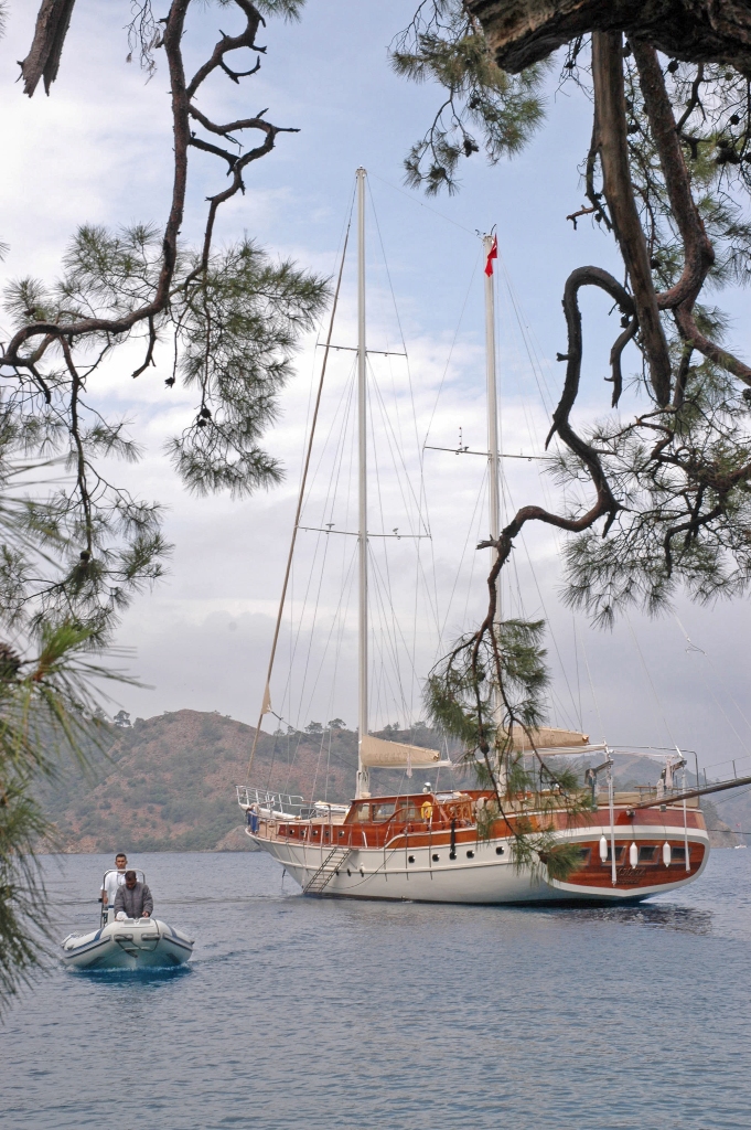 Gulet SCHATZ - At Anchor