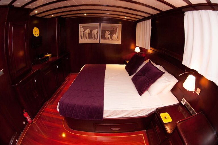 Gulet SMILE - Guest cabin