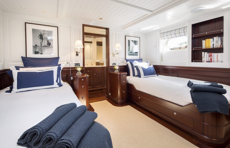 Hakvoort My Soprano twin guest cabin
