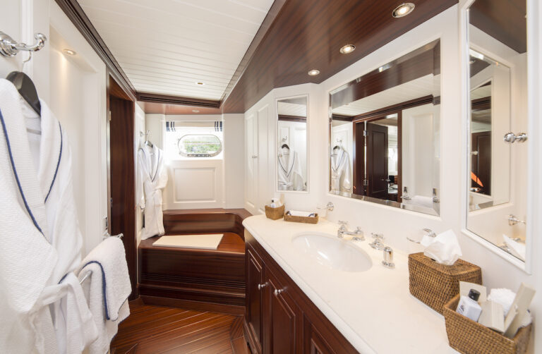 Hakvoort My Soprano vip bathroom
