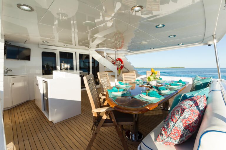 Main aft deck