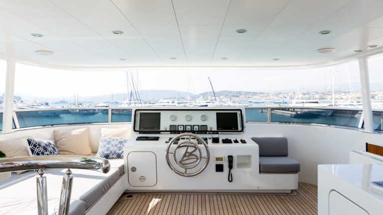 Flybridge