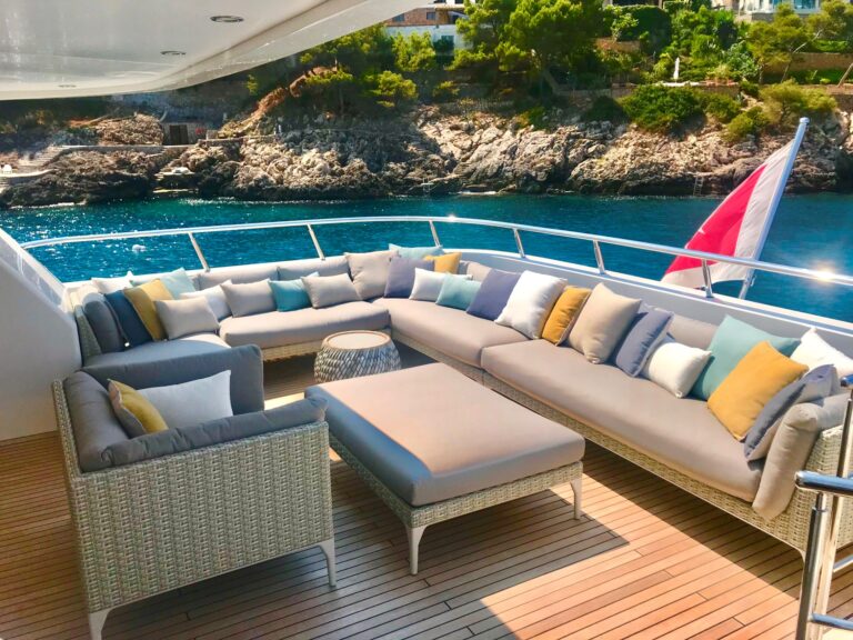 Upper aft deck