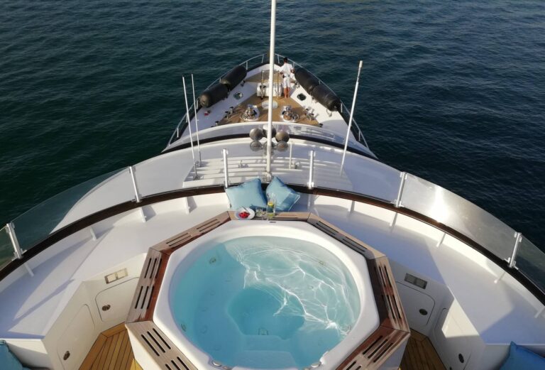 Jacuzzi