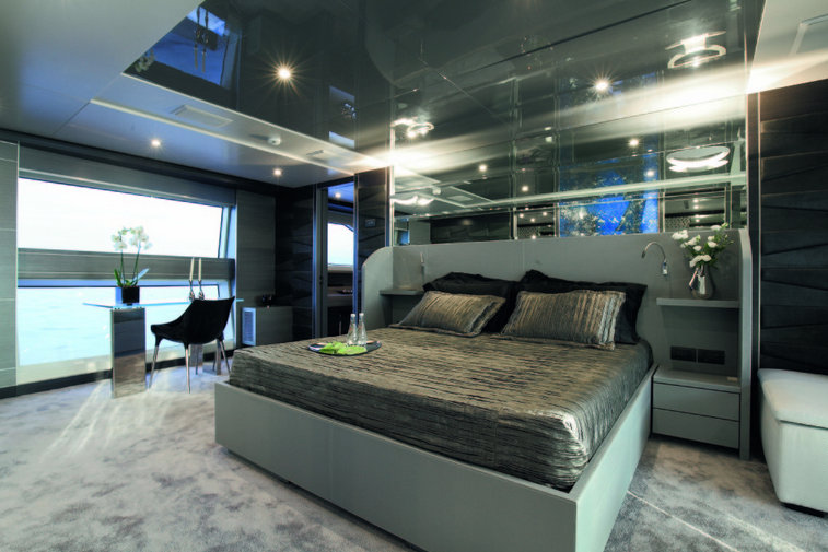 IRON MAN superyacht - Cabin