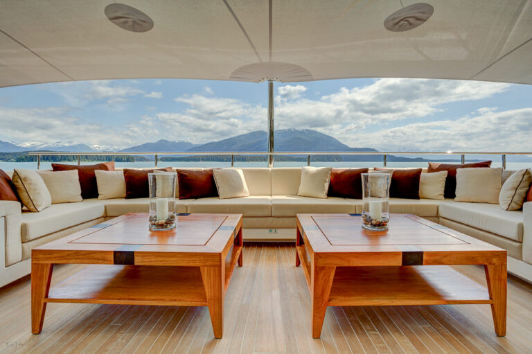 Icon Motor Yacht PARTY GIRL - Upper deck lounge area