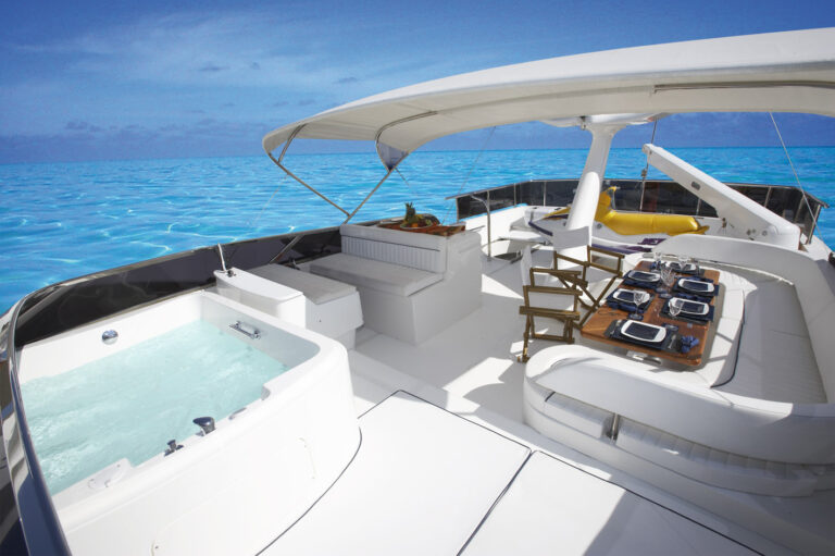 Jackie One - Top Deck