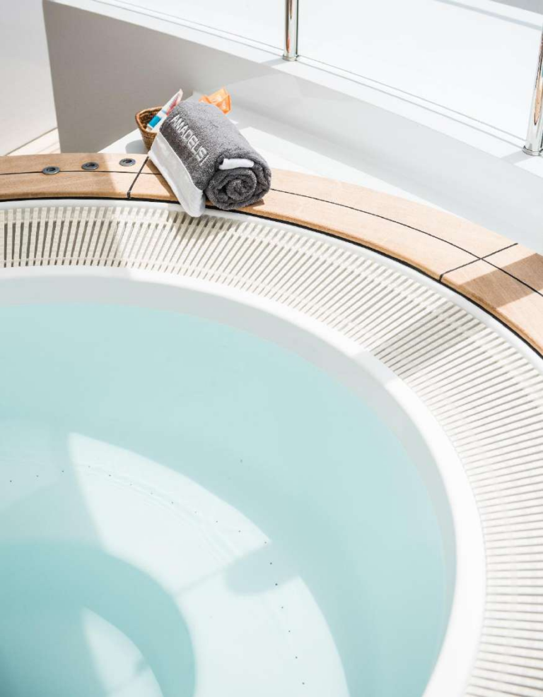 Jacuzzi Detail