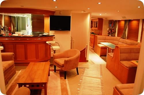 Kalibobo Spirit -   Salon View 2