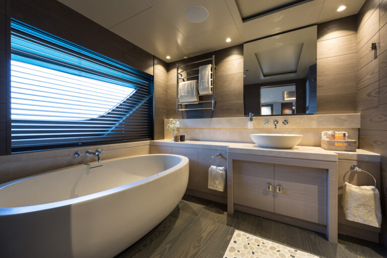 LA PASSION - luxury bathroom. Photo courtesy of Jeff Brown