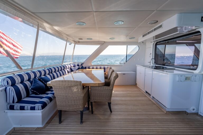 Exterior Relaxation Area With Dining