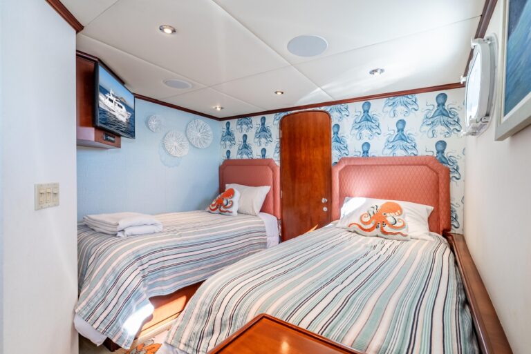 Cabin With Double Bed