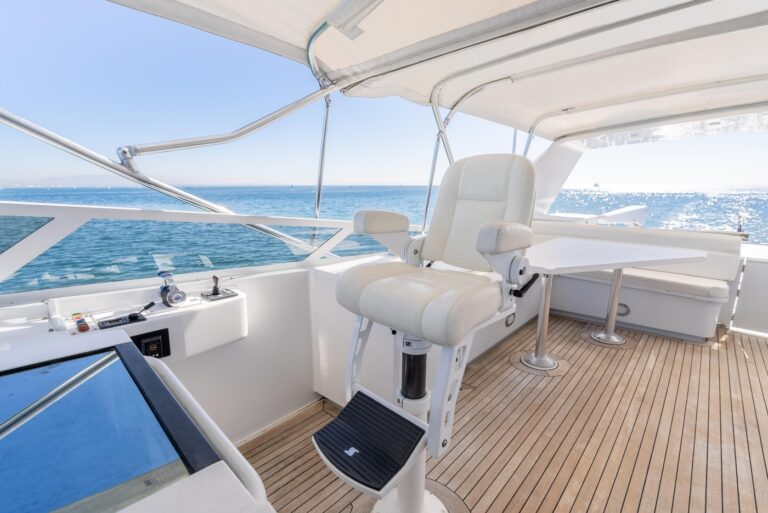 Captains Area