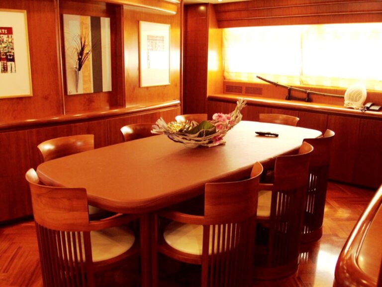 LADY KATANA -  Dining View 2