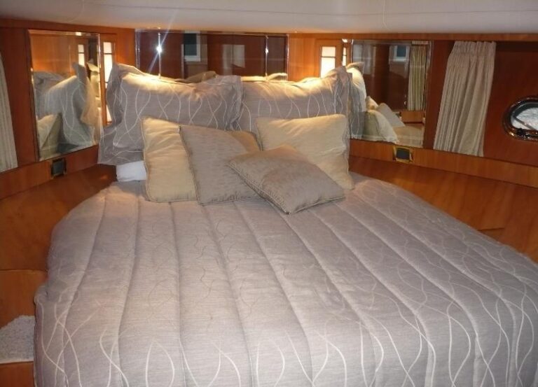 LADY MARGARET - Master Cabin