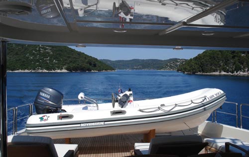 LADY SOUL - Aft Bridge Deck