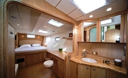 Starboard guest cabin
