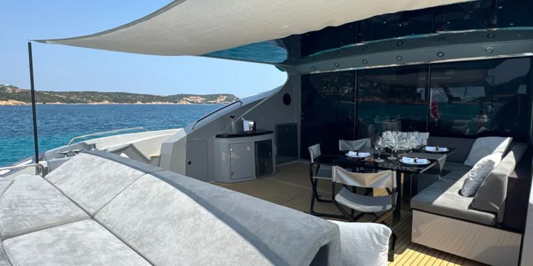 AFt Deck Dining