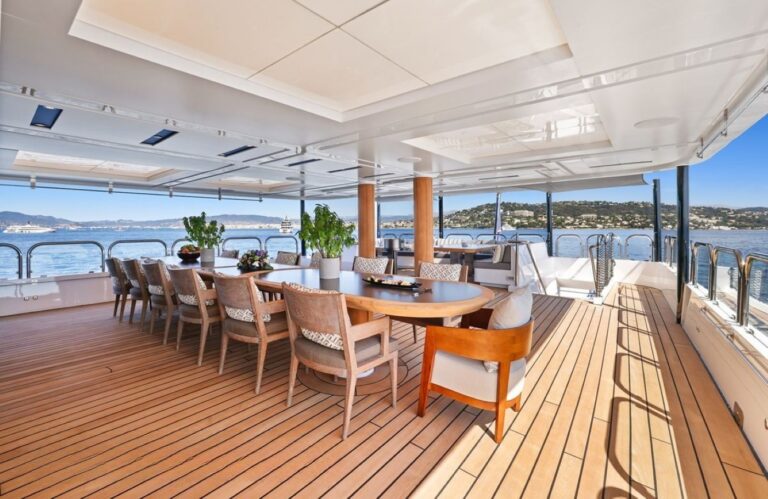 Exterior Dining Area