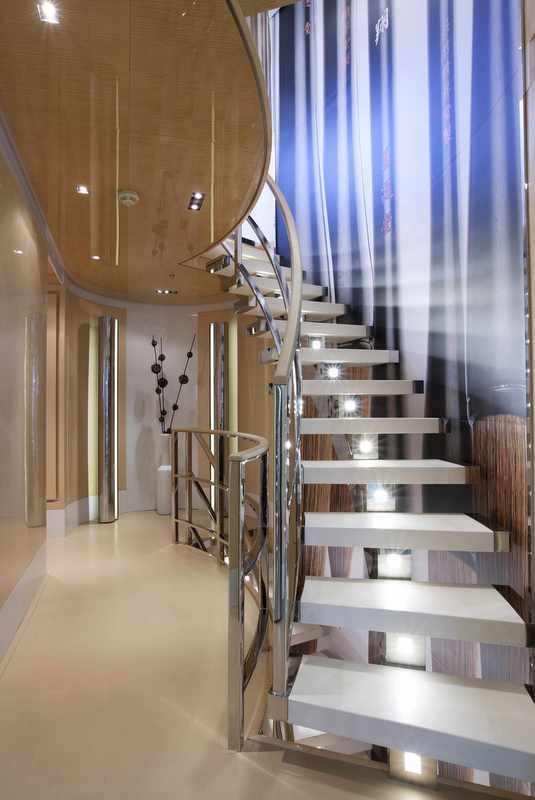 La Pellegrina superyacht - Staircase