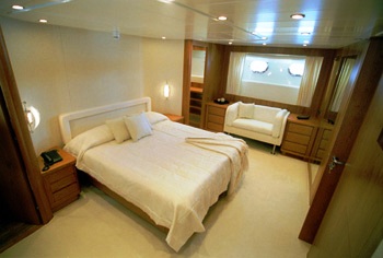 Lady Natinia VIP Cabin