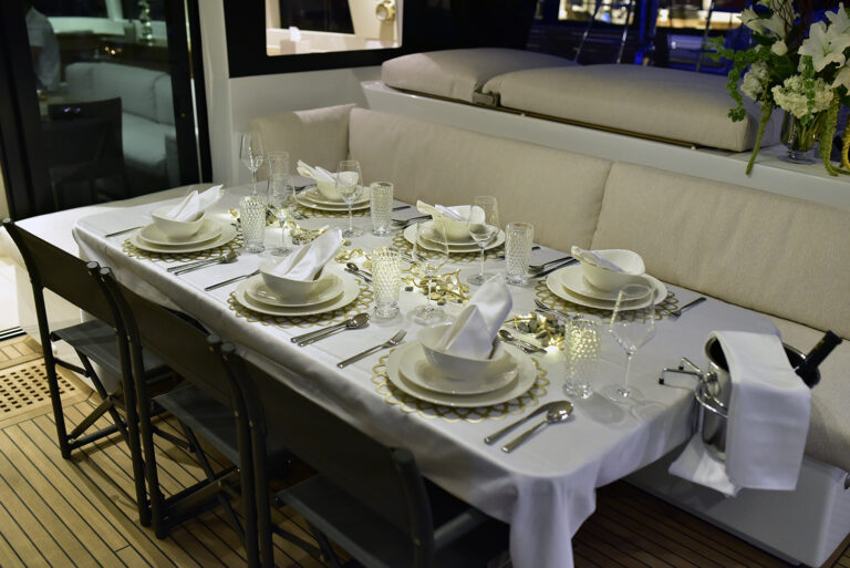 Lagoon 620 ADRIATIC LION - Evening dining