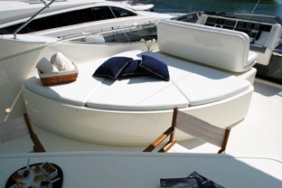 Lei-Maonia Sundeck
