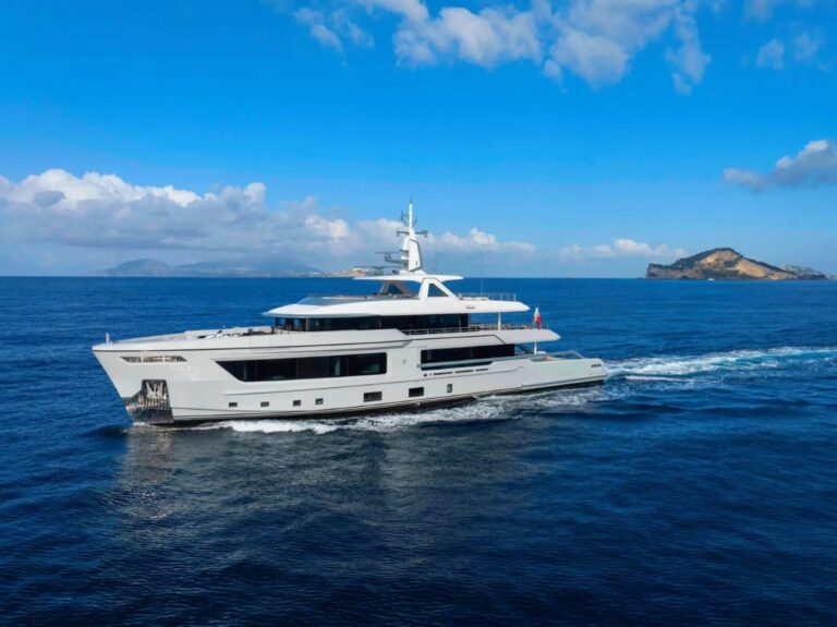 Luxury Superyacht BABBO