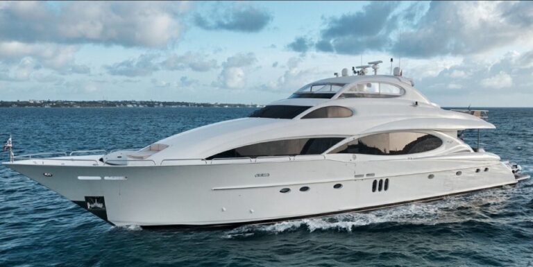 Luxury Superyacht LADY KRISTINA