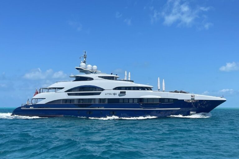 1 Luxury Yatch After You-3