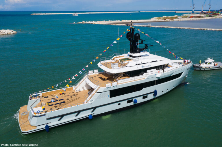 Luxury Motor Yacht AURELIA