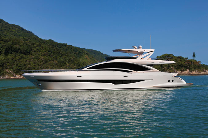 Intermarine And Luiz De Basto