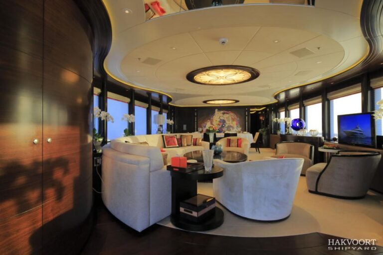 Luxury yacht Apostrophe - Interior