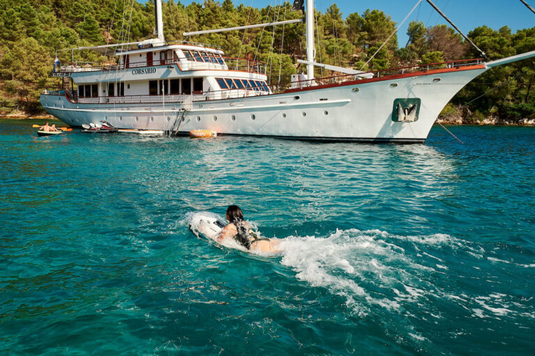 Luxury Yacht CORSARIO Copy