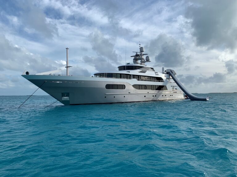 Luxury Yacht STARSHIP 185 With A Slide