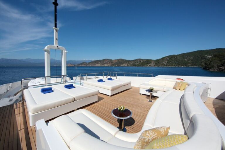 Luxury yacht VICA - Exterior - Photo by Thierry Ameller