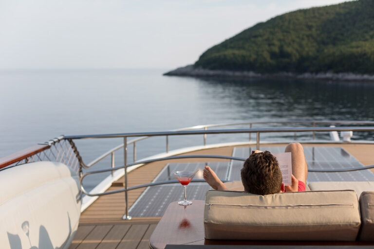 Luxury Yacht Charter Vacation