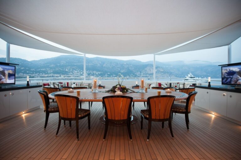 Exterior Dining Area