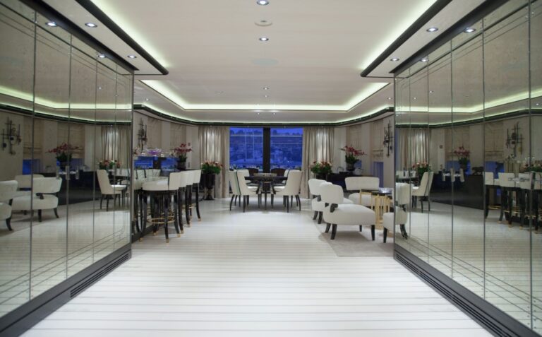 Main Salon