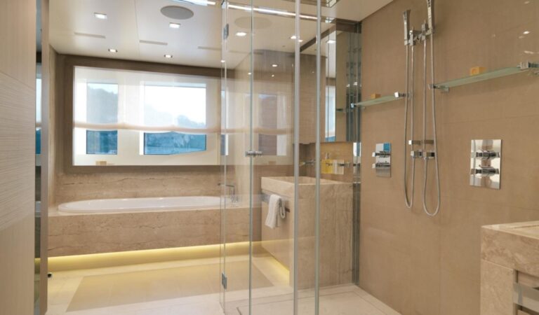 En Suite Bathroom - Master
