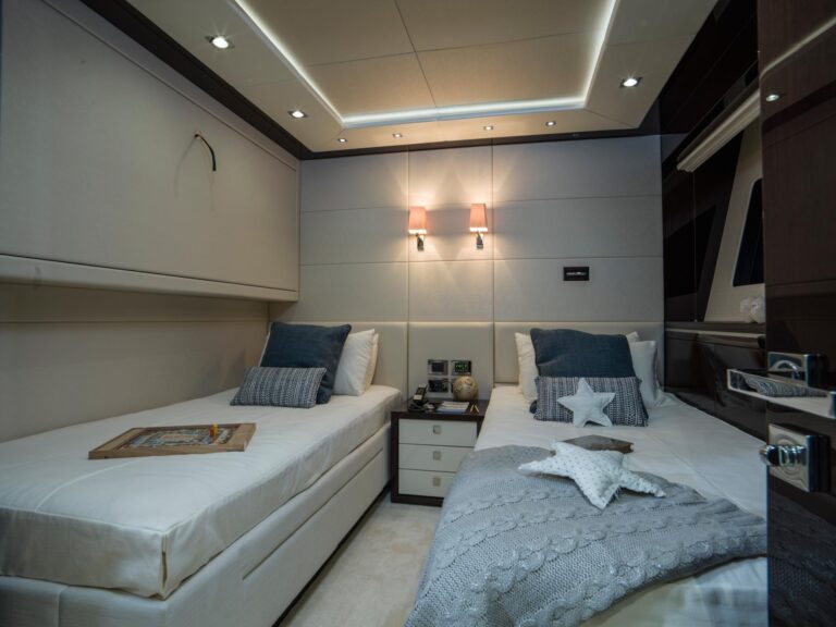 Twin Guest Suite