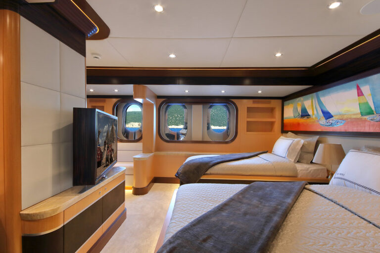 Twin Suite