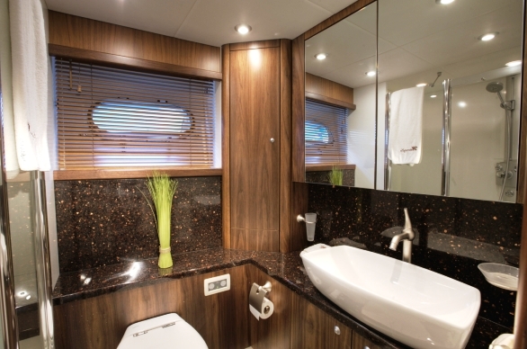 MAEVAFLO 4 -  Master Ensuite