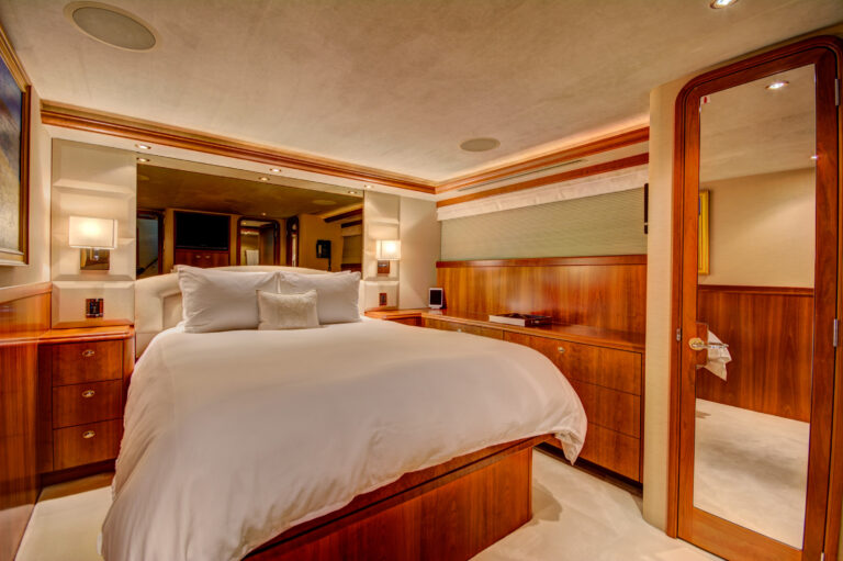 MAGGIE - Guest cabin