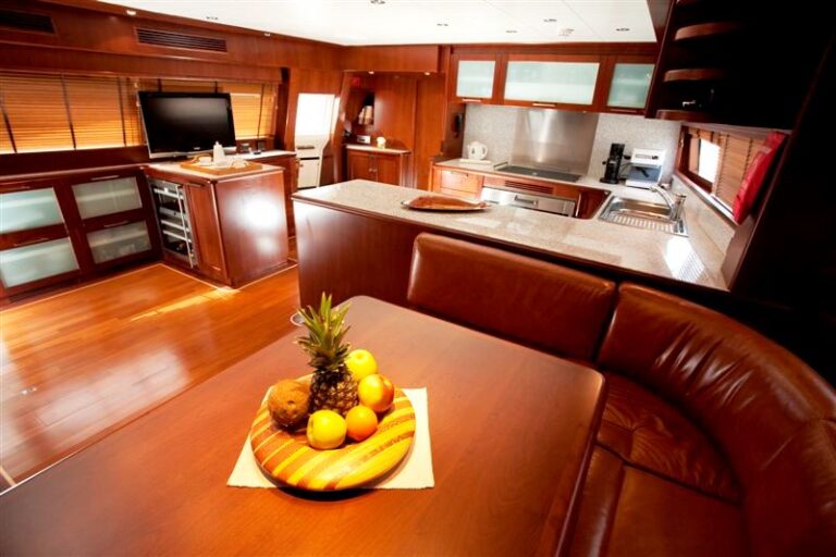 MARIA II of London - Galley