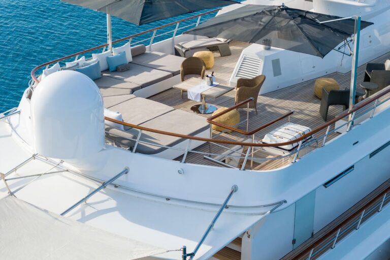 Bow Sunbathing Area