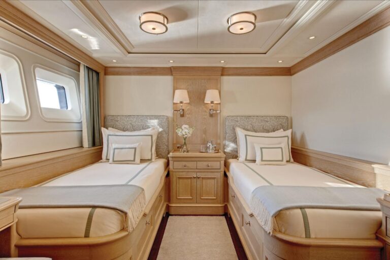 Twin Cabin