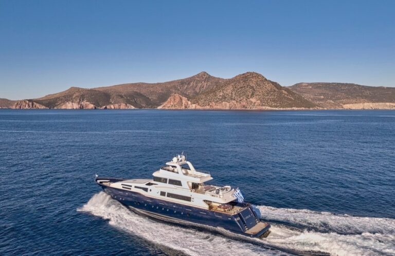 Motor Yacht CONDOR A