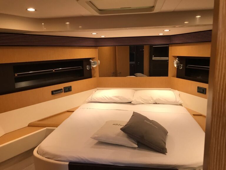 VIP Cabin